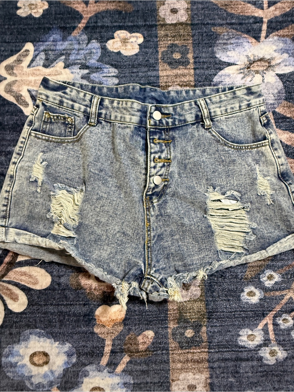 SHEIN Light Blue Distressed High-Rise Denim Shorts